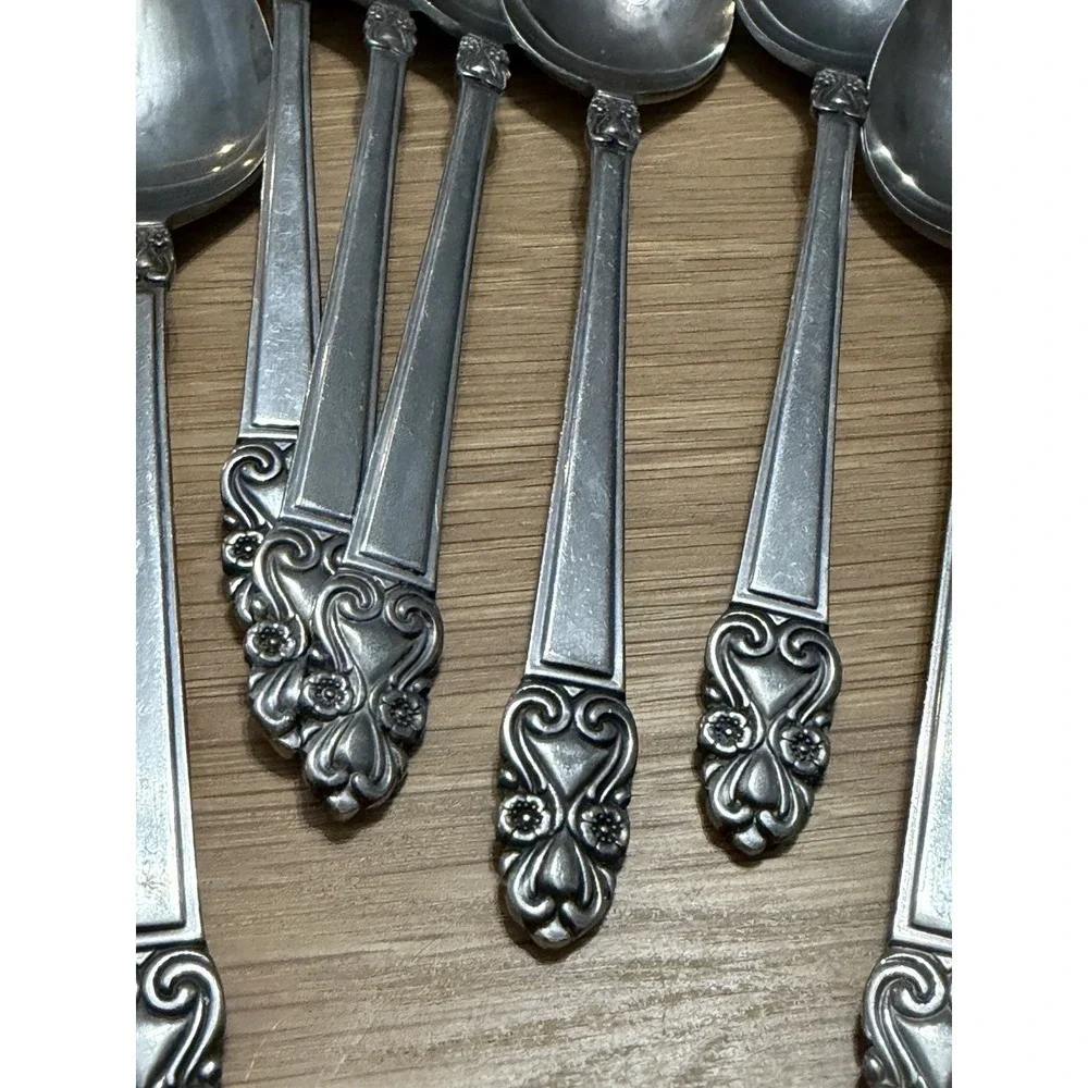 Vintage UNF476 Unknown Stainless Flatware Japan 70 Pc Set
